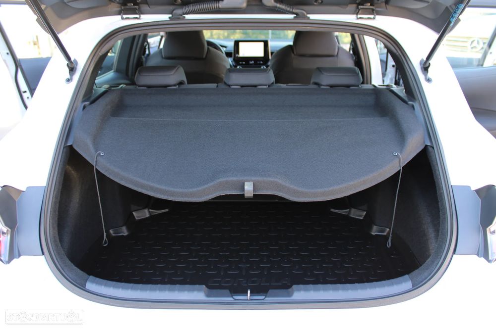 Toyota Corolla 1.8 Hybrid Exclusive - 54