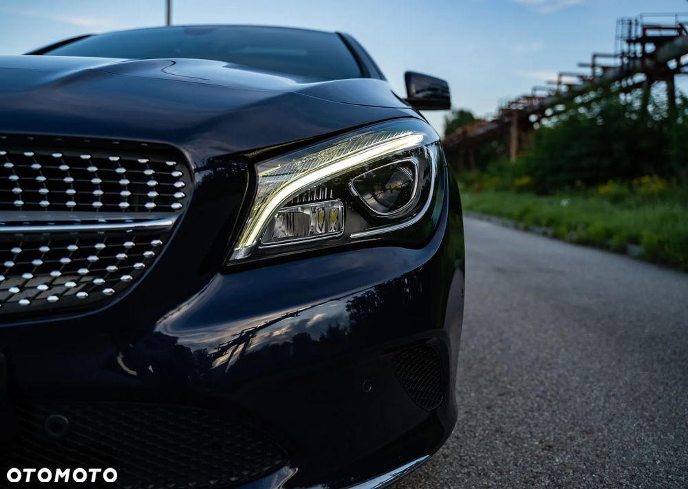 Mercedes-Benz CLA 200 (CDI) d Urban - 14