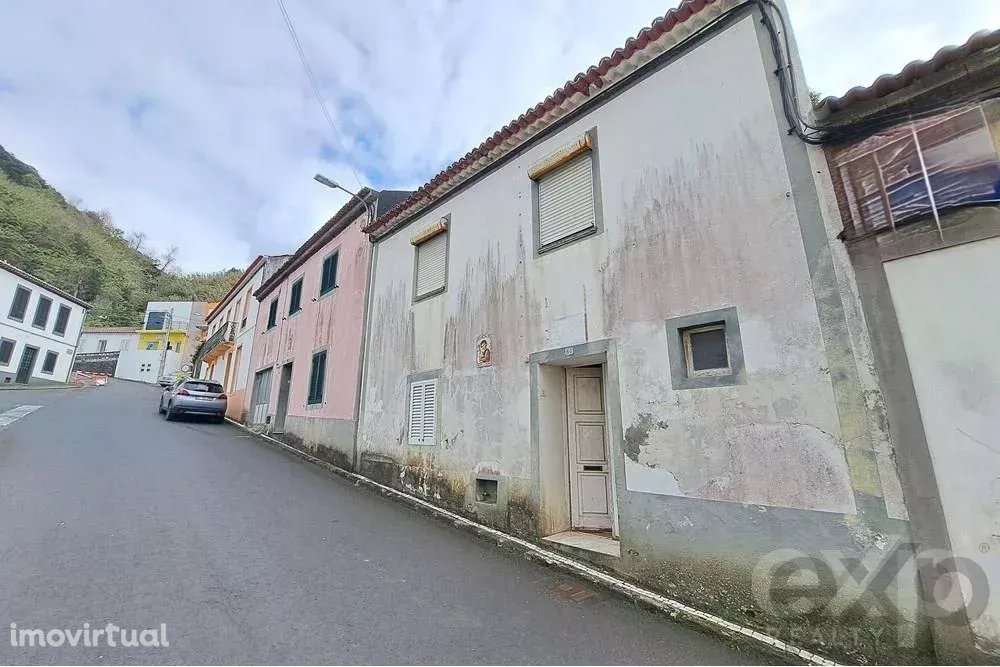 Moradia na Maia para Reabilitar com Projeto Incluído - Grande imagem: 2/21