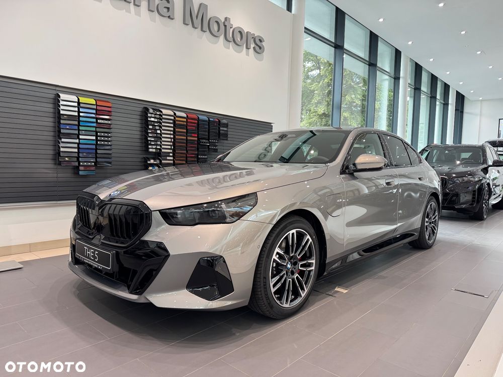 BMW Seria 5 - 1