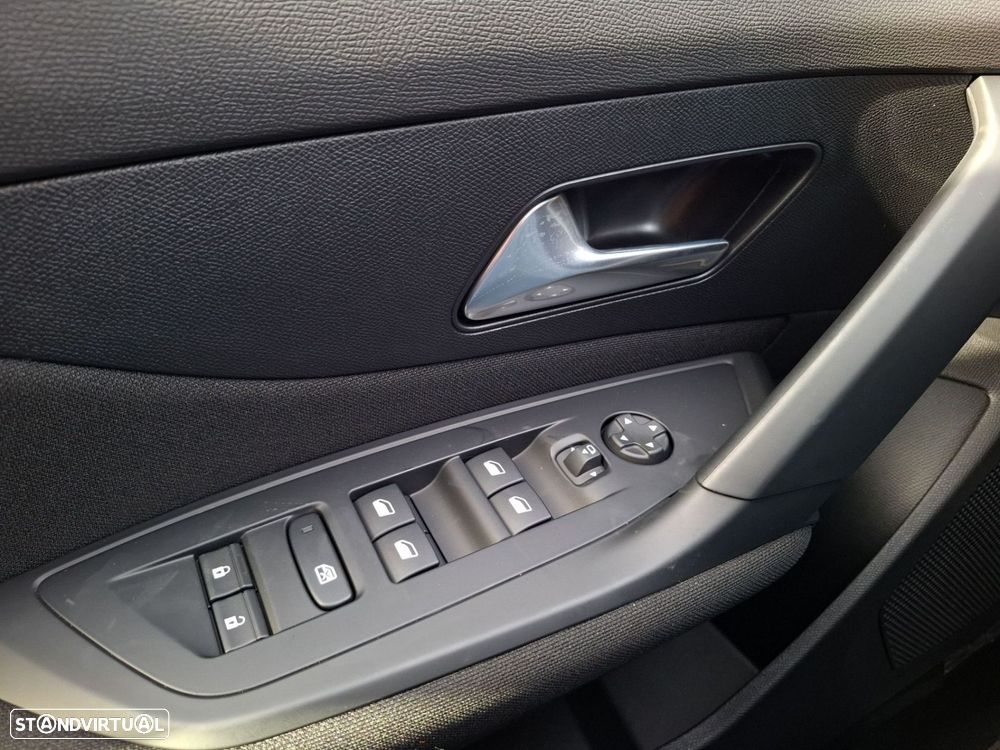 Peugeot 308 1.5 BlueHDi Active EAT8 - 21