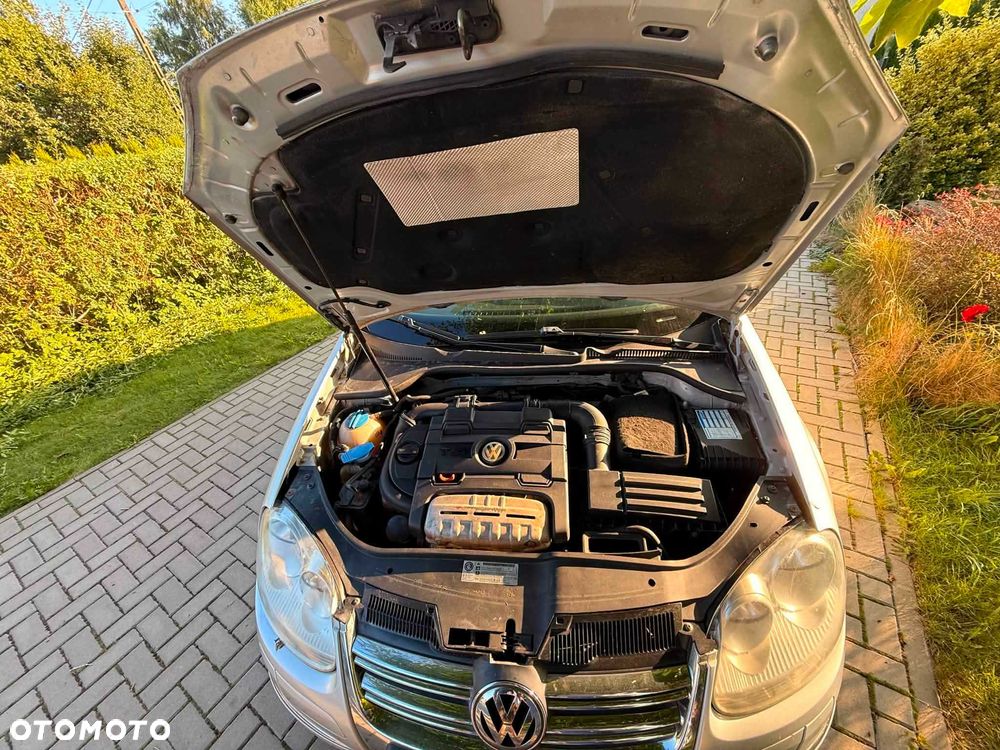 Volkswagen Golf Variant - 4