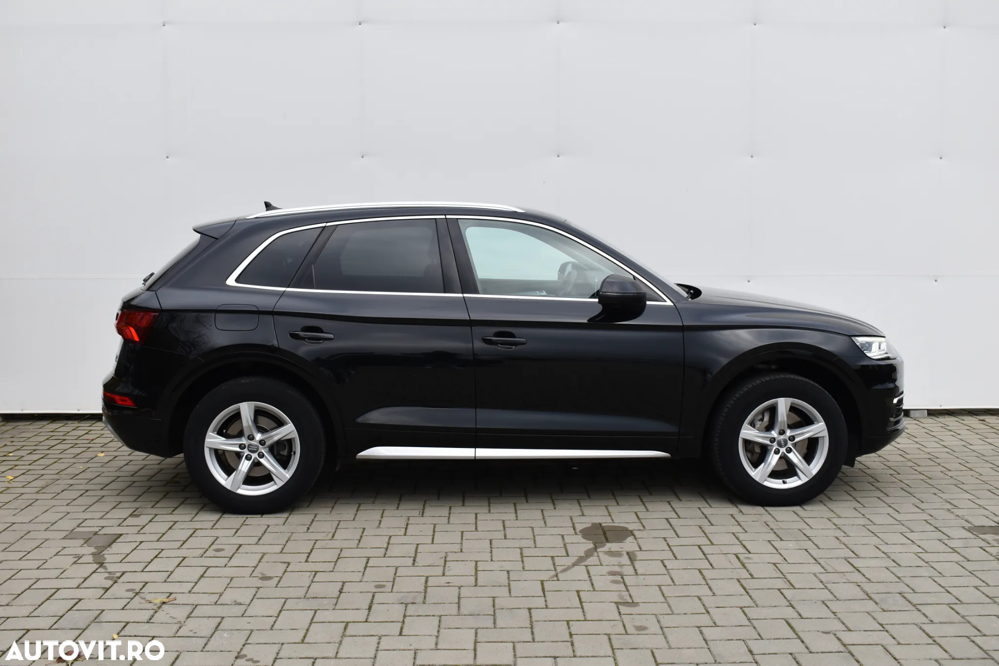 Audi Q5 40 TDI quattro S tronic sport - 5