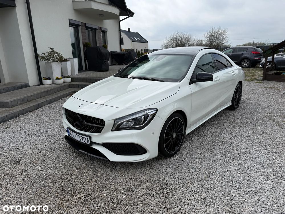 Mercedes-Benz CLA 180 AMG Line - 6