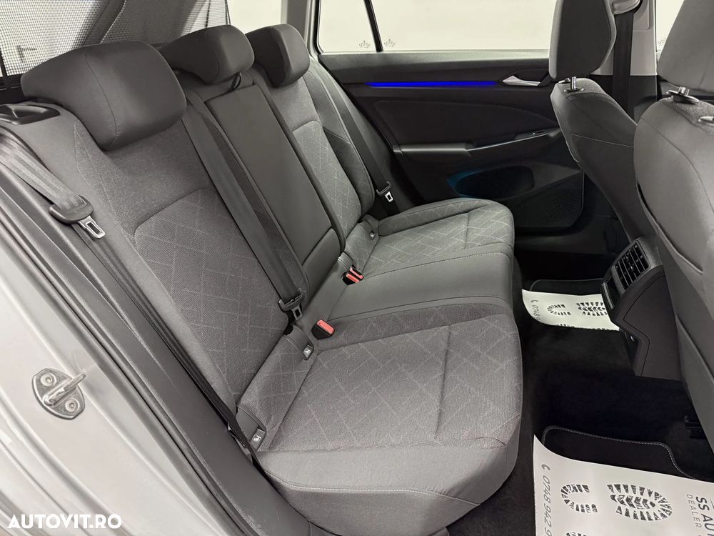 Volkswagen Golf 2.0 TDI SCR Life - 9