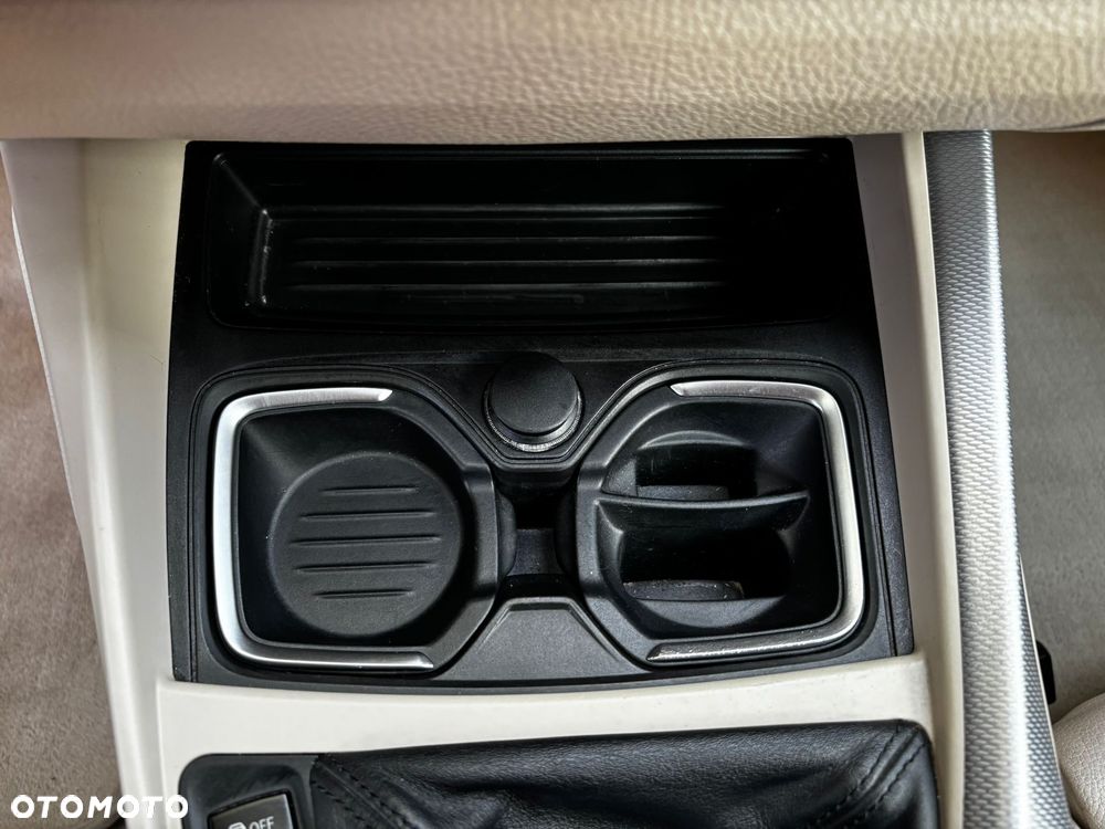 BMW Seria 1 118d - 11