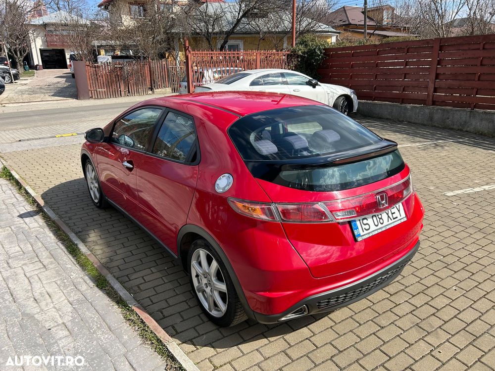 Honda Civic 1.8i-VTEC Automatik Sport - 3