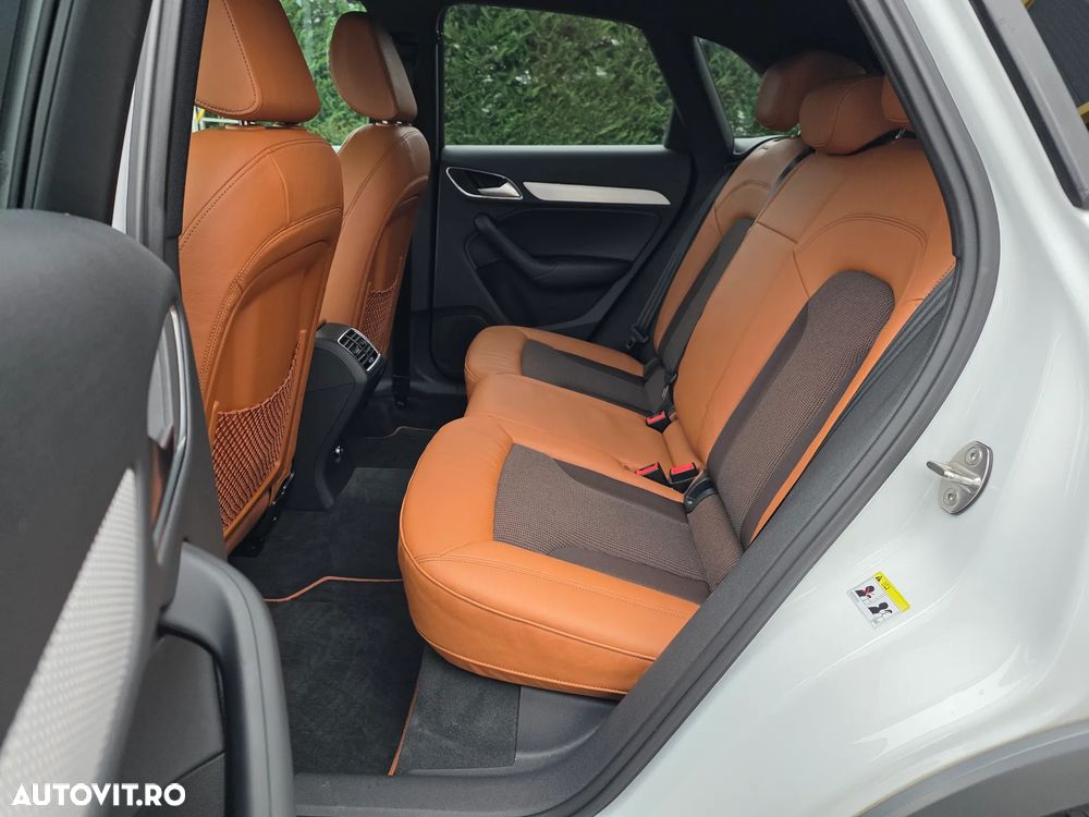 Audi Q3 2.0 TDI Quattro S tronic design - 18