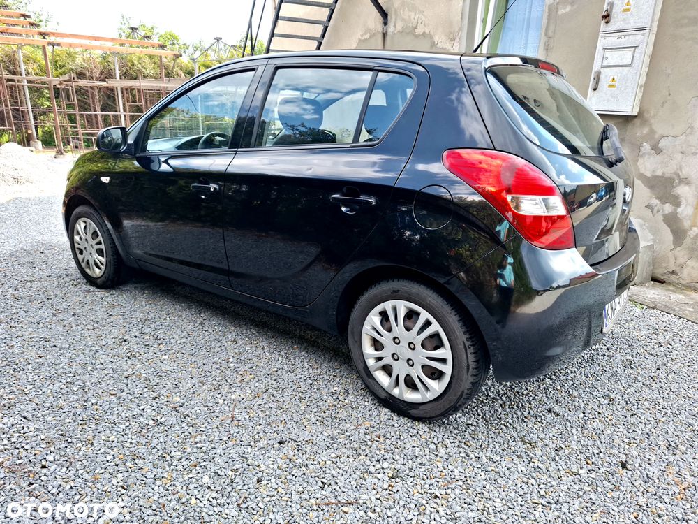 Hyundai i20 - 8