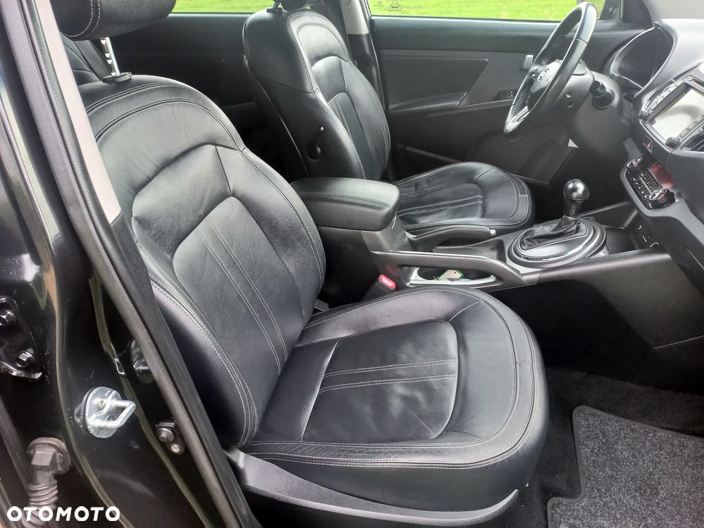Kia Sportage 2.0 CVVT 2WD Automatik Vision - 21