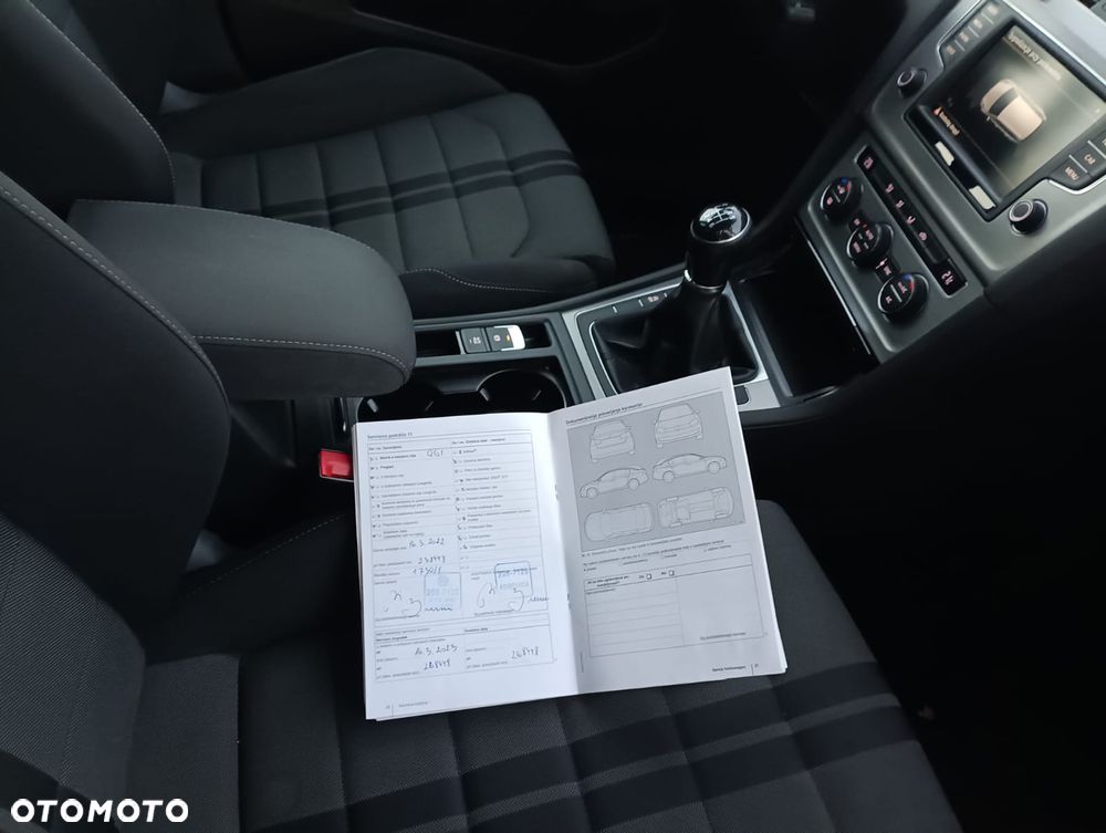 Volkswagen Golf Variant 2.0 TDI (BlueMotion Technology) Highline - 9