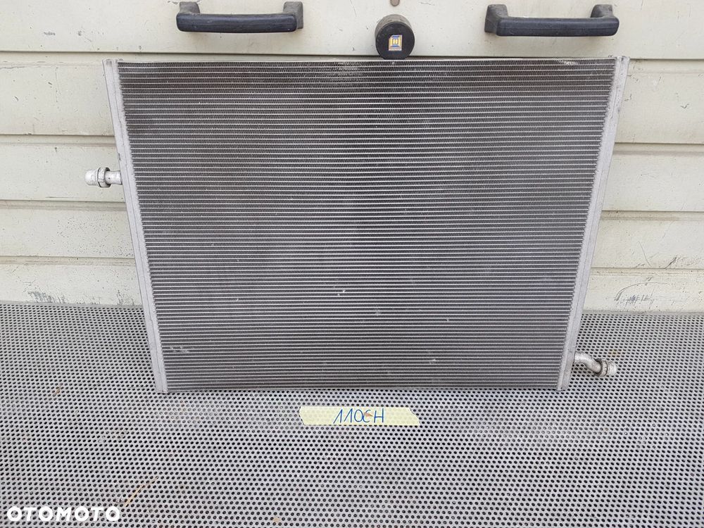 Mercedes W213 E C217 W222 S W253 GLC W257 CLS Chłodnica Wody Dodatkowa Niskotemperaturowa NT - 12