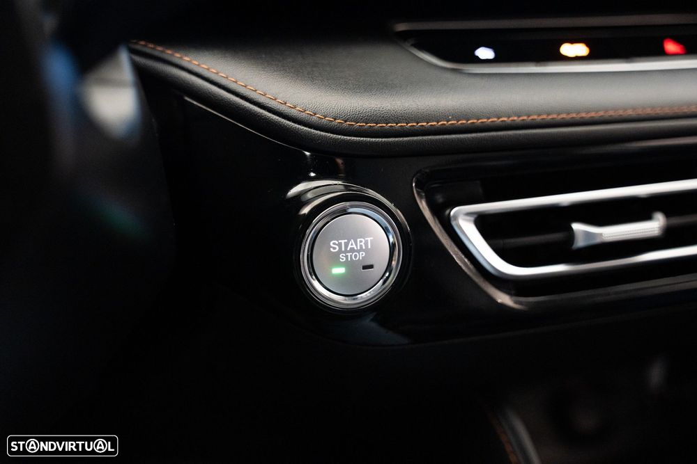 MG HS 1.5 Plug-in Hybrid Luxury - 17