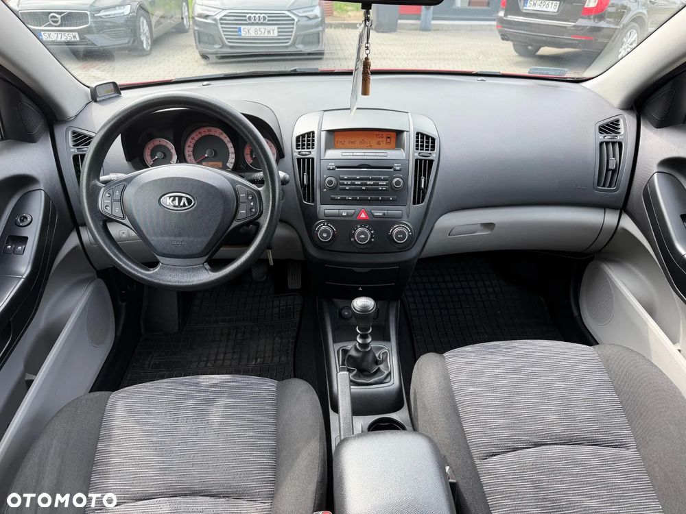 Kia ProCeed 1.4 Comfort - 18