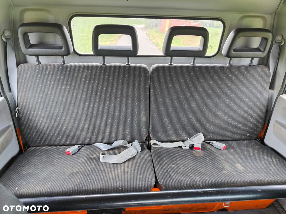Mitsubishi Fuso Canter - 12
