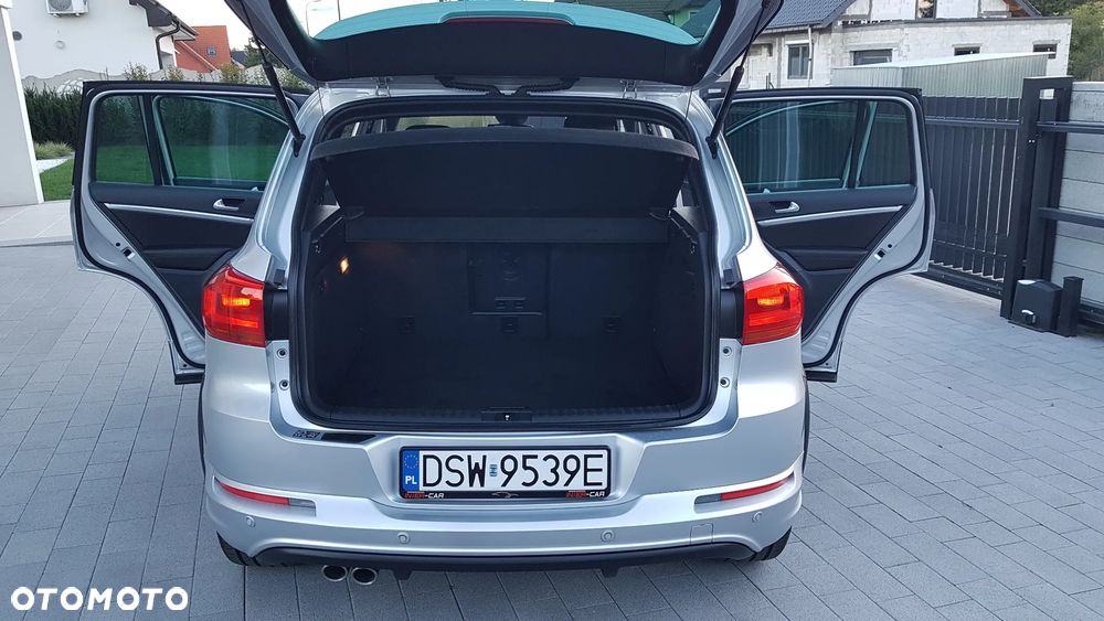 Volkswagen Tiguan 2.0 TDI 4Mot R-Style DSG - 10