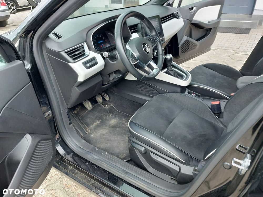 Renault Clio - 9