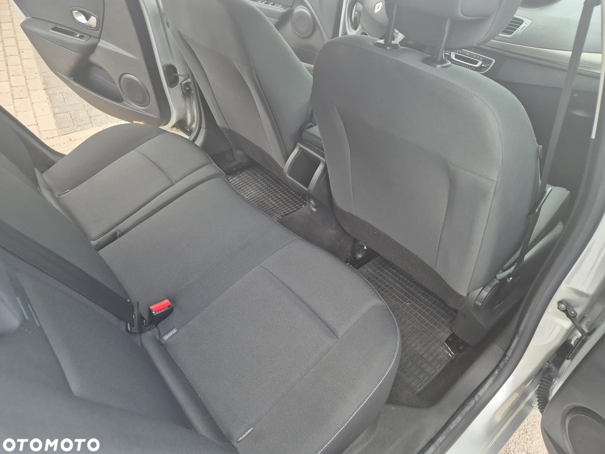 Renault Megane 1.6 16V 110 Expression - 11