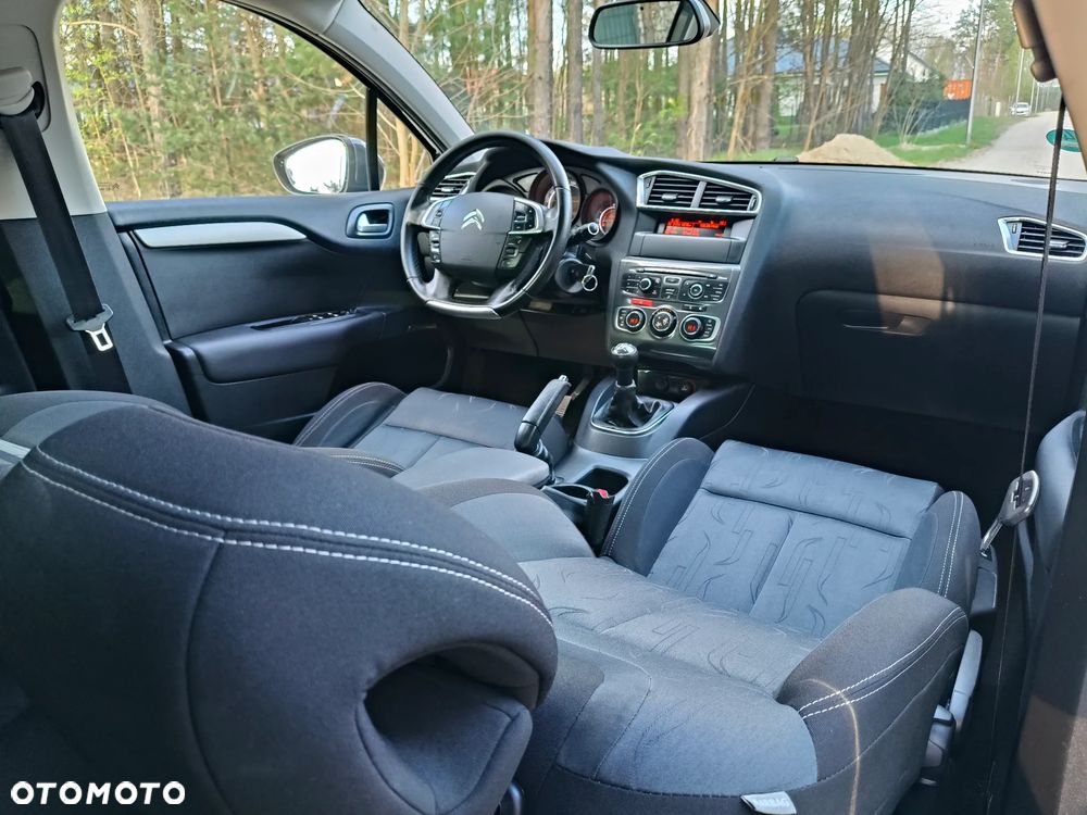 Citroën C4 VTi 120 Exclusive - 22