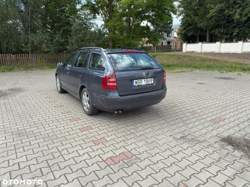 Skoda Octavia 2.0 TDI Ambiente - 8