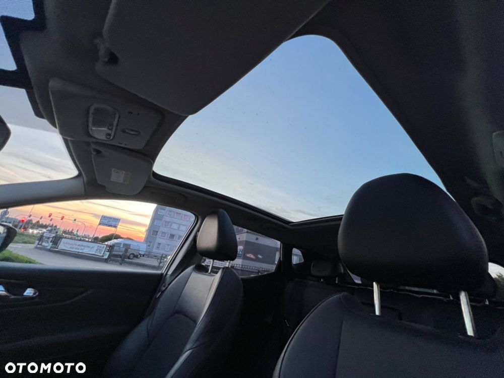 Nissan Qashqai 1.6 DCi Tekna Xtronic - 8