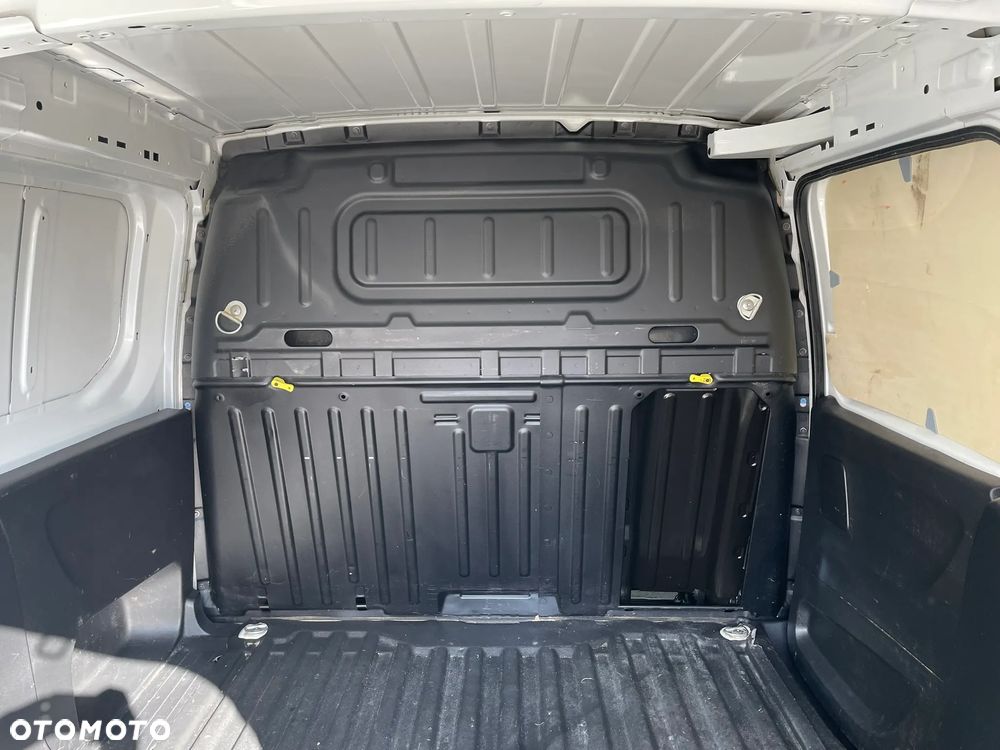 Citroën Berlingo III Long - 17