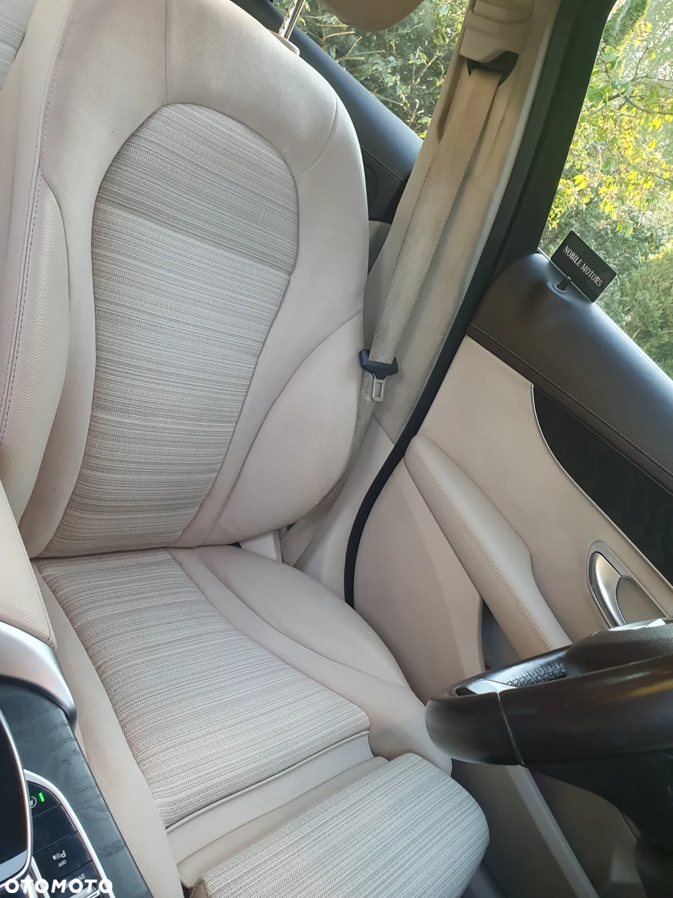 Mercedes-Benz Klasa C 200 4-Matic 7G-TRONIC - 25