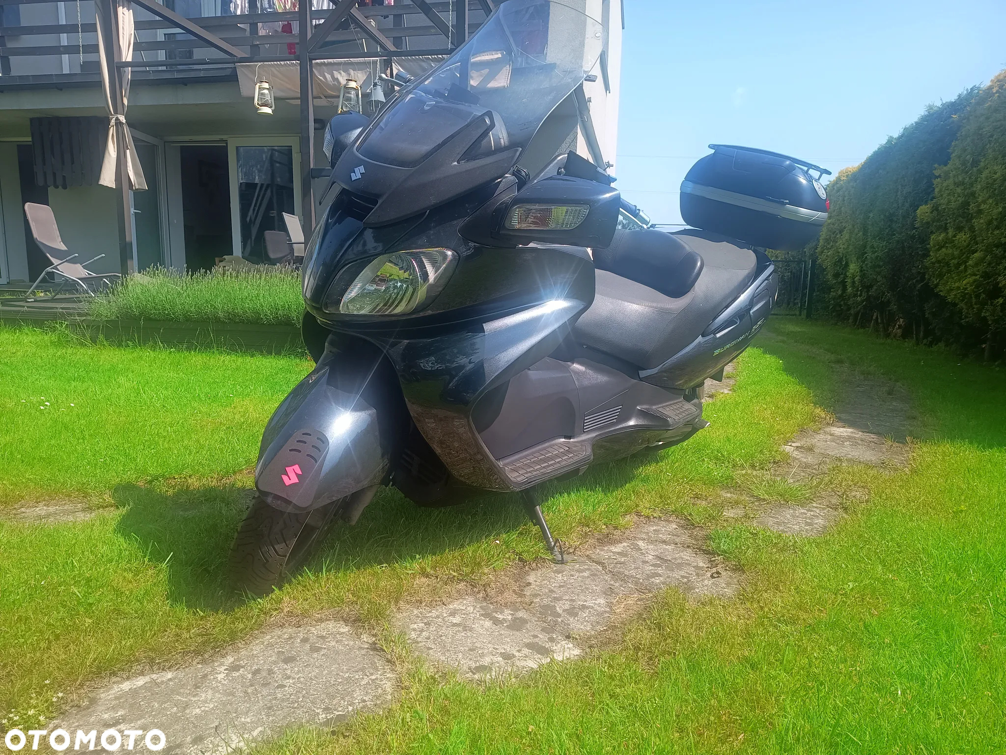 Suzuki Burgman - 4