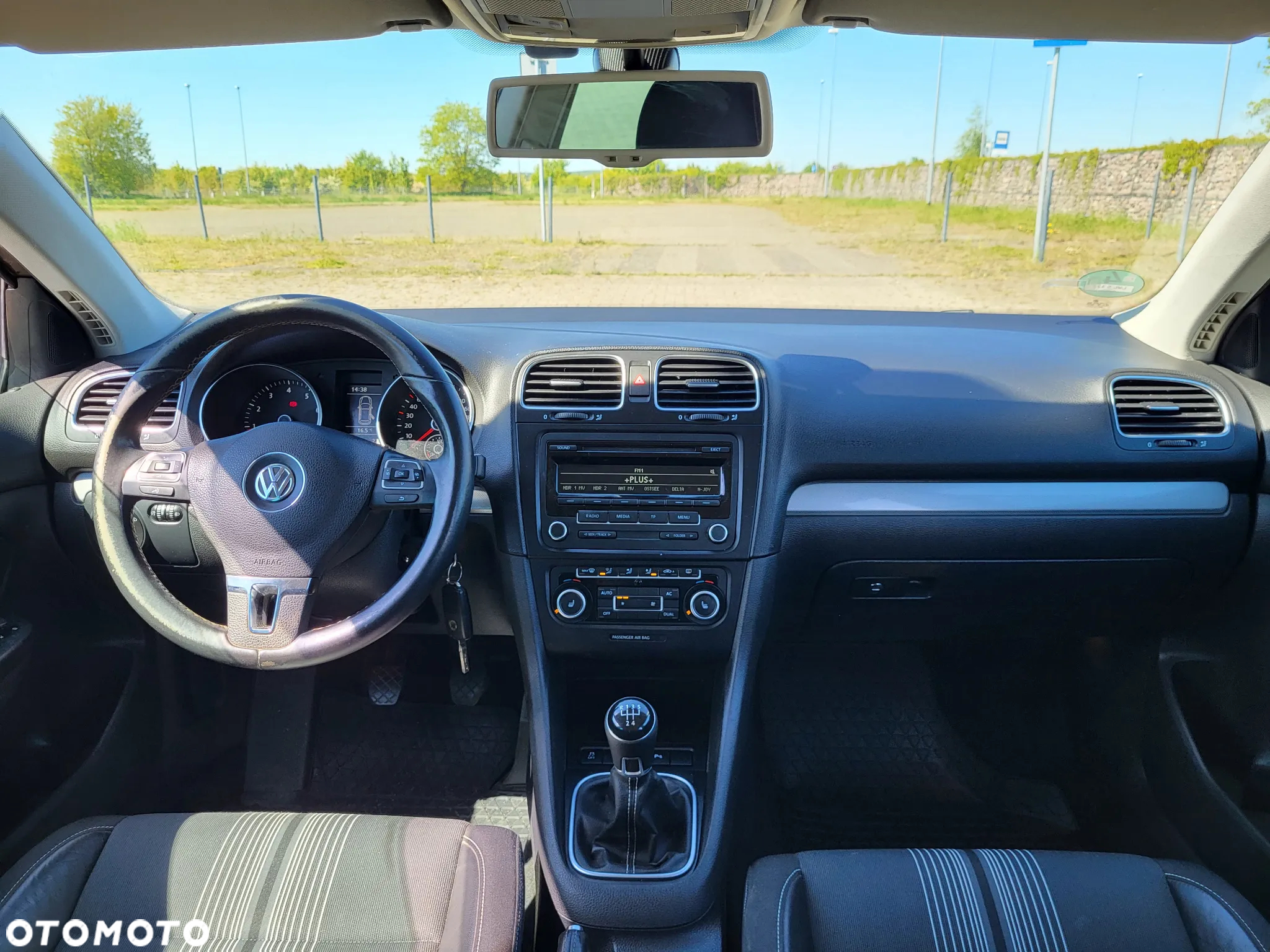 Volkswagen Golf VII 1.2 TSI BMT Trendline - 5