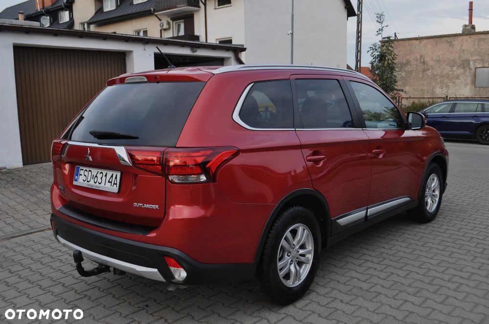 Mitsubishi Outlander 2.0 2WD Diamant Edition - 6