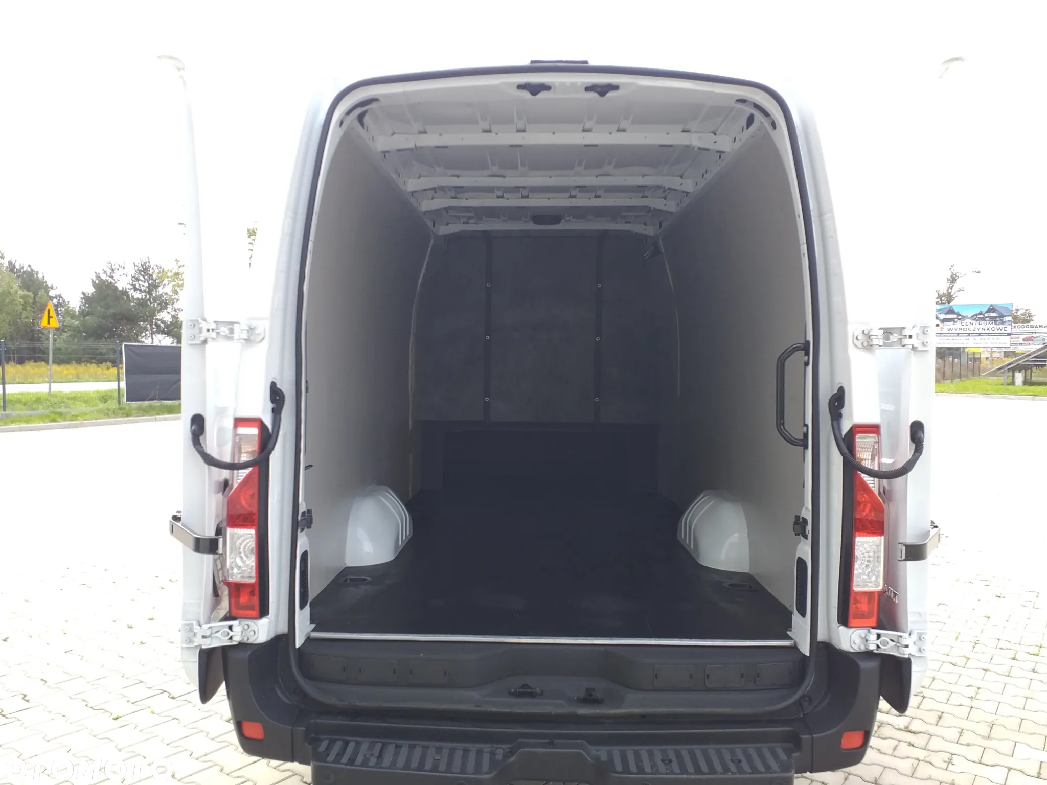 Renault MASTER TECH MAXI BRYGADÓWKA 6 OSÓB KAMERA NAVI KLIMATRONIC - 17