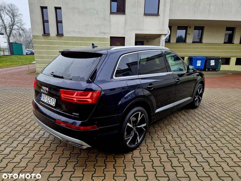 Audi Q7 - 3