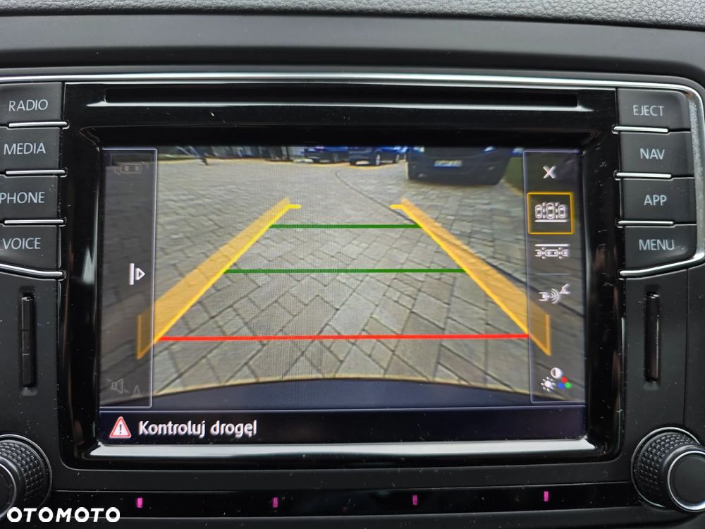 Volkswagen Sharan 2.0 TDI DSG Highline Black Style - 38