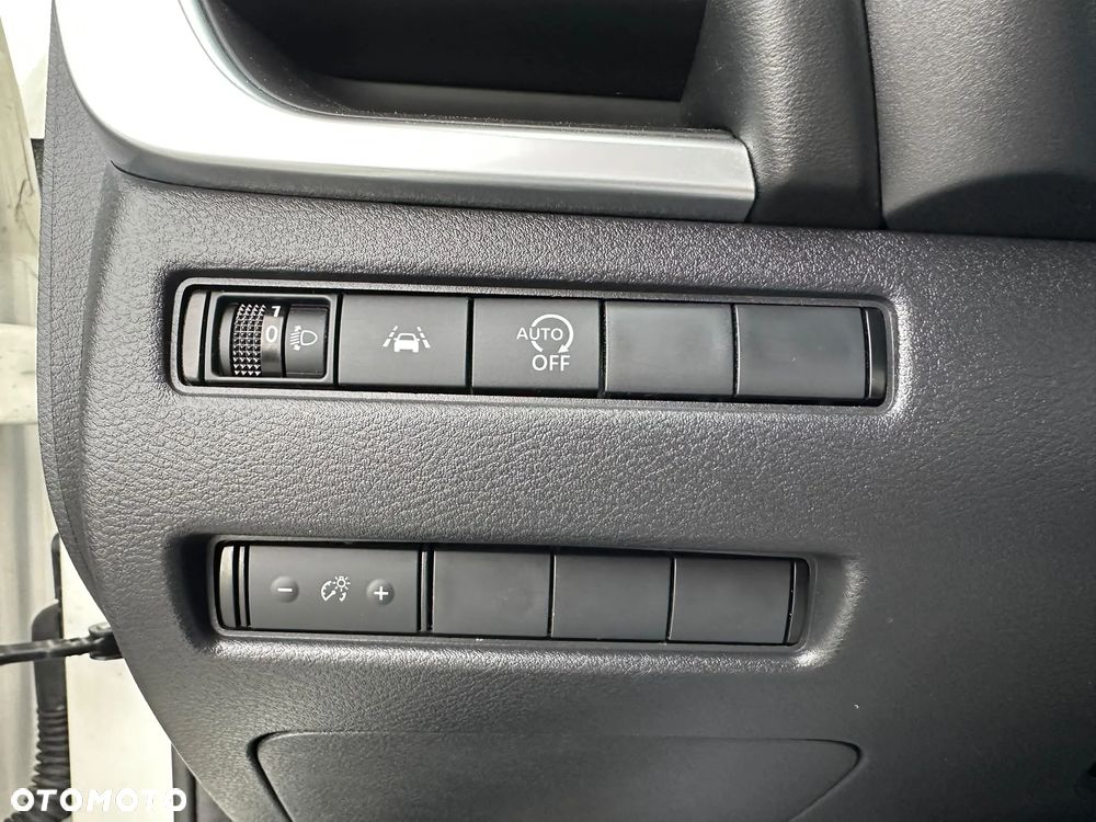 Nissan Qashqai 1.3 DIG-T Acenta DCT - 22