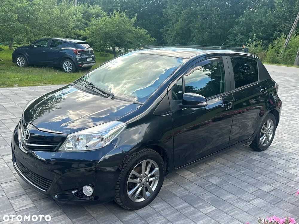 Toyota Yaris - 4