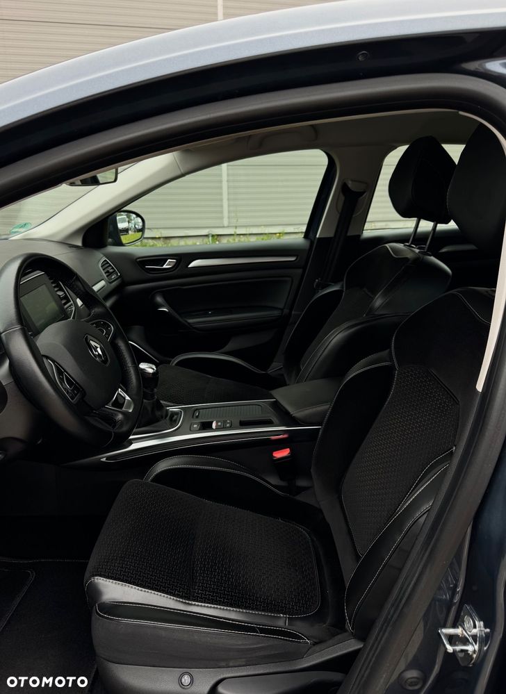 Renault Megane 1.2 Energy TCe Limited - 30