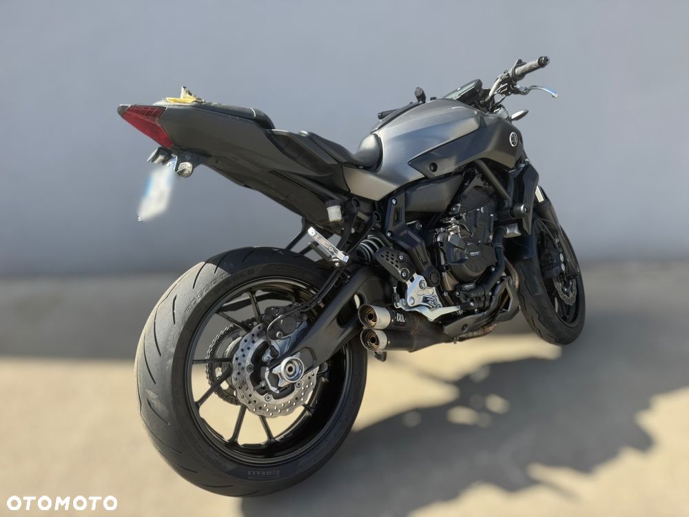 Yamaha MT - 3