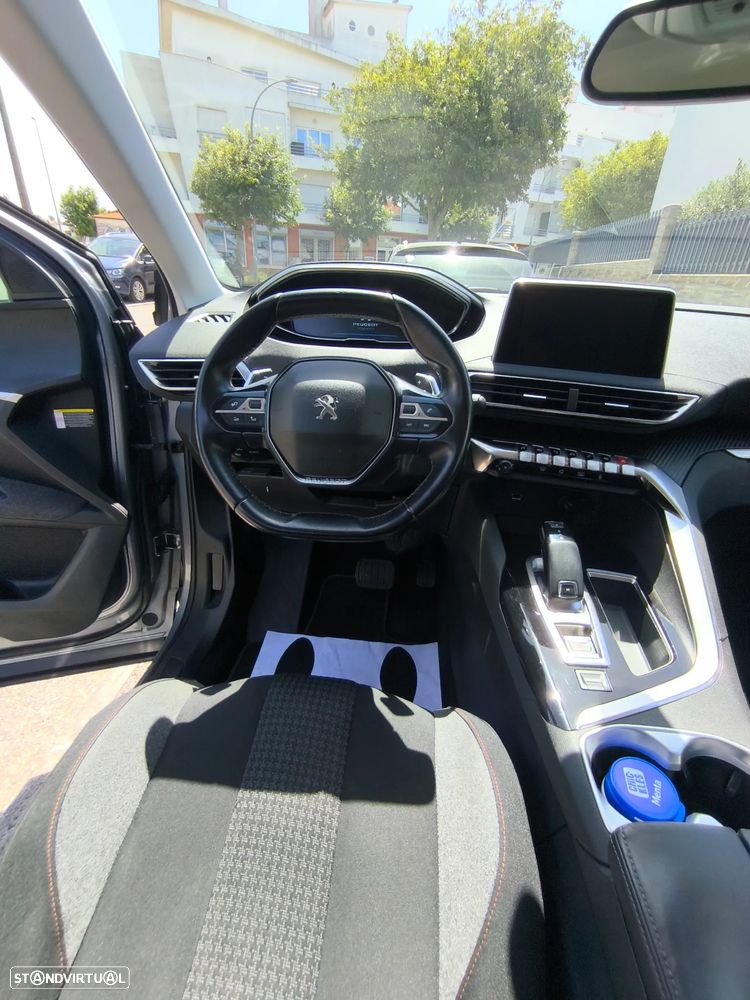 Peugeot 3008 BlueHDi 120 Stop & Start EAT6 Active - 11