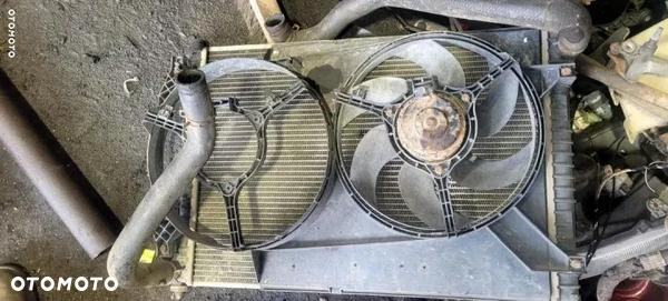 Chłodnica z wentylatorami  Land Rover Freelander 1,8 benzyna