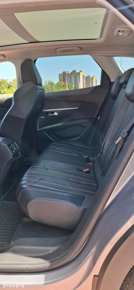 Peugeot 3008 1.6 BlueHDi Allure S&S EAT6 - 32