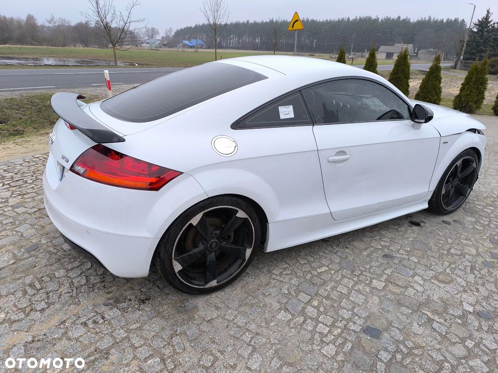 Audi TT Coupé - 8