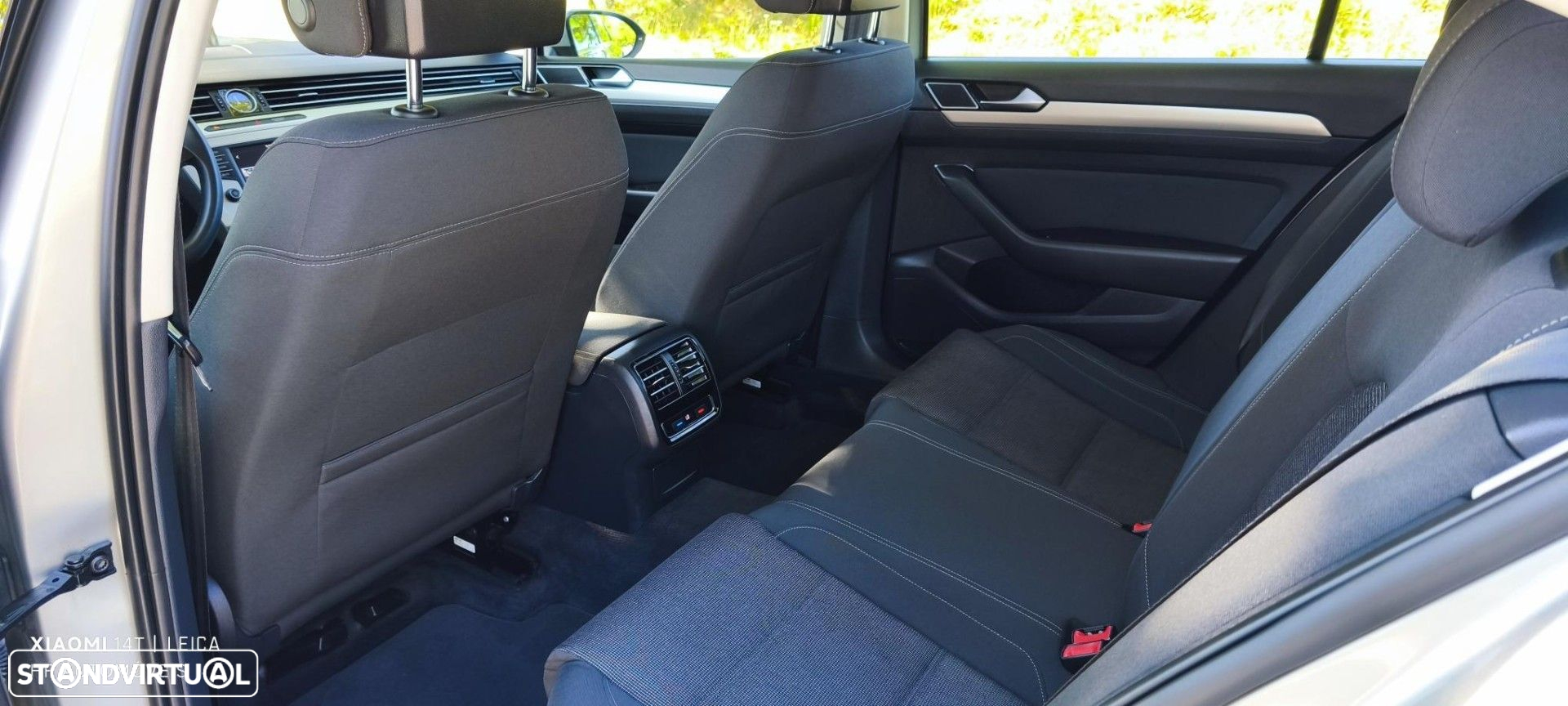 VW Passat 1.6 TDI BlueMotion - 15