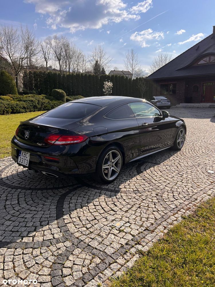 Mercedes-Benz Klasa C 300 9G-TRONIC AMG Line - 10