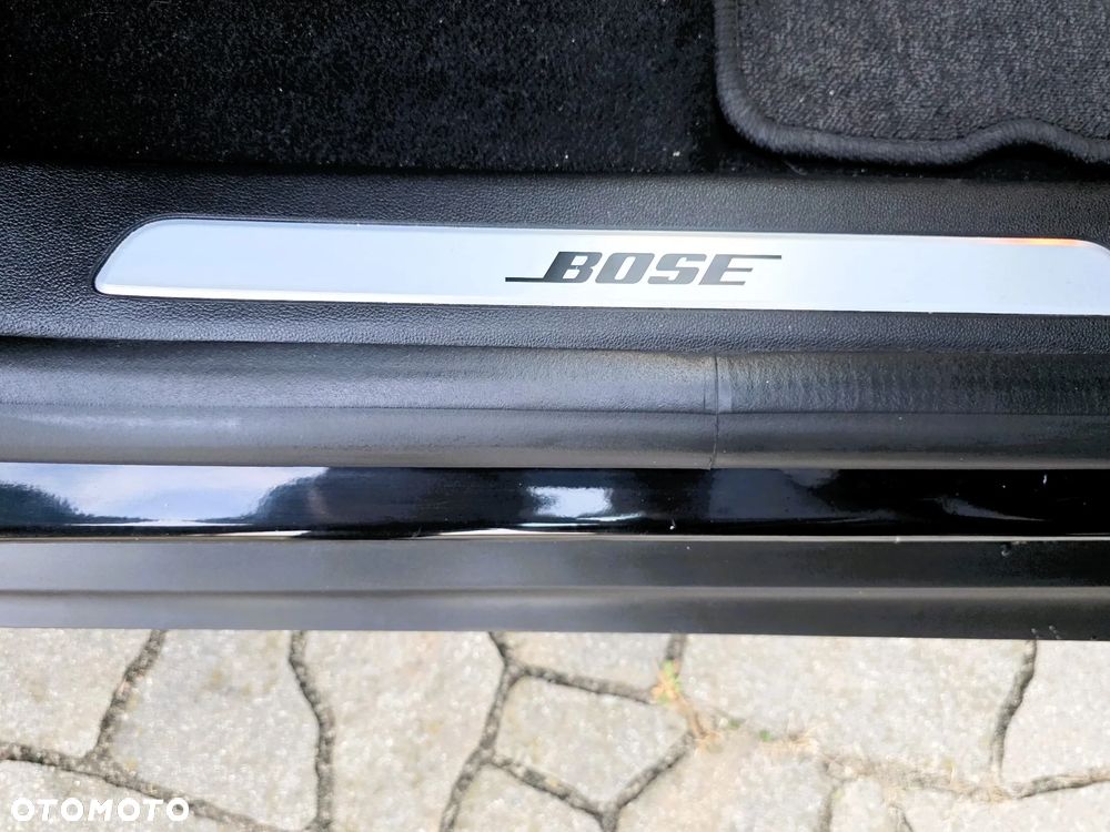 Renault Scenic BLUE dCi 120 EDC BOSE EDITION - 30