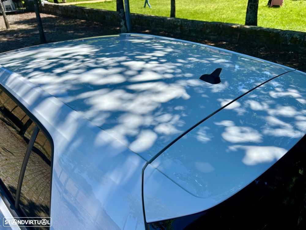 VW Golf 2.0 TSI GTI DSG Performance - 40