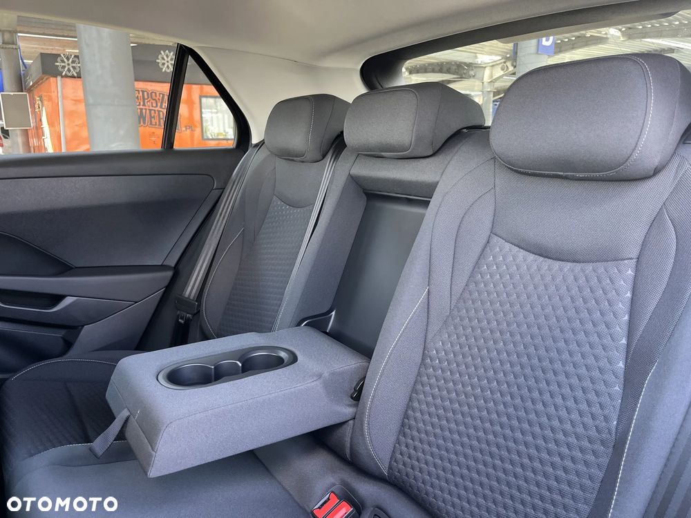 Volkswagen T-Roc 1.5 eTSI Life DSG - 17