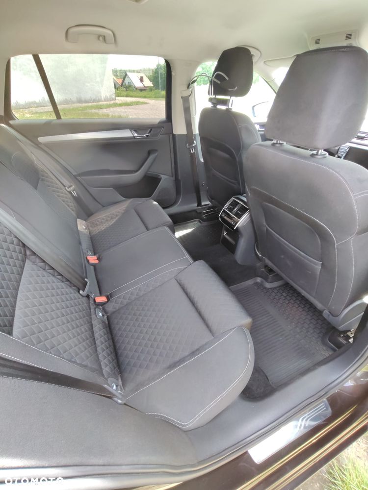 Skoda Superb 2.0 TDI 4x4 Style DSG - 7