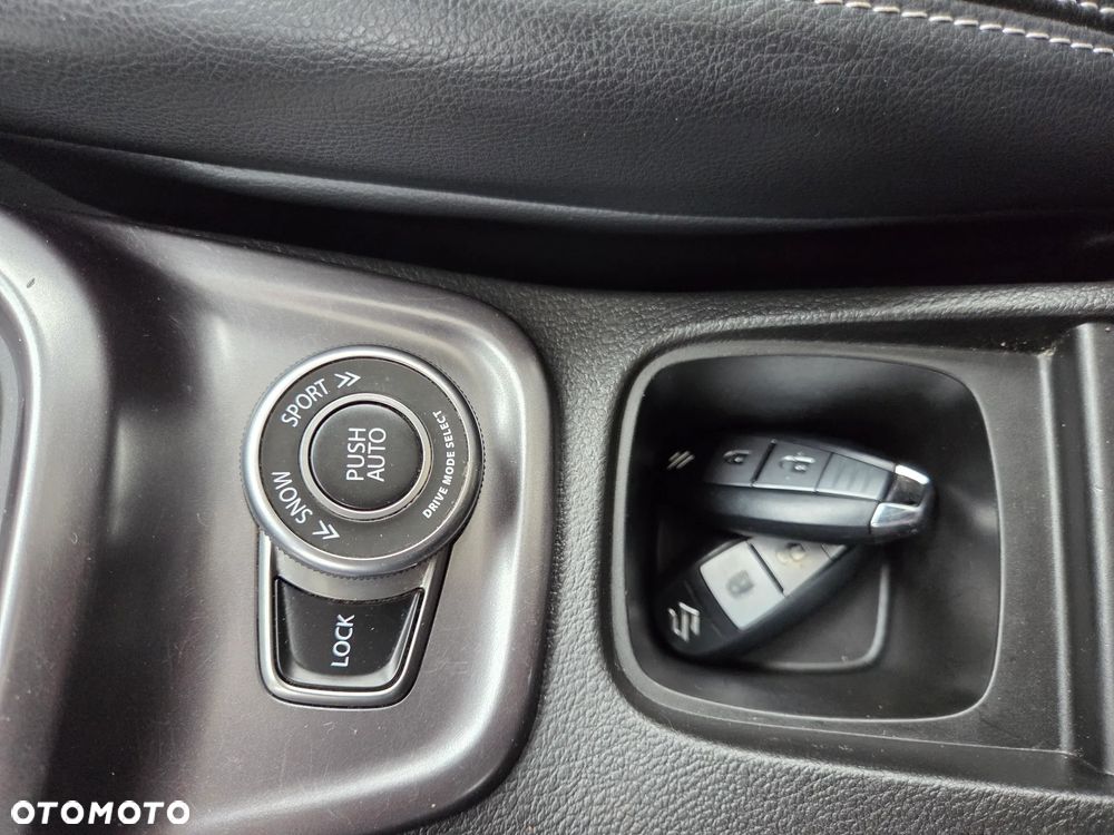 Suzuki Vitara 1.4 Boosterjet SHVS Premium 4WD - 35