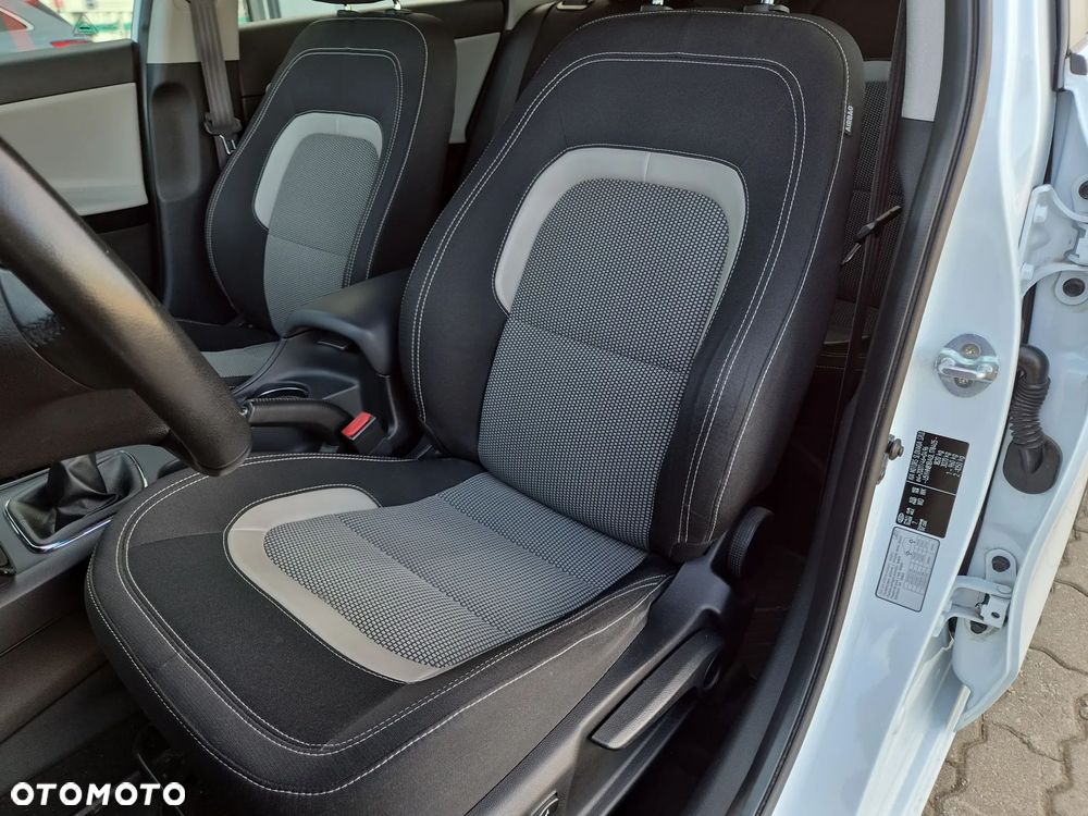 Kia Ceed 1.4 L Business Line - 11