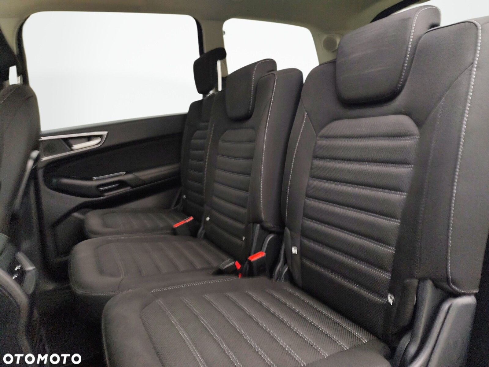 Ford Galaxy - 13